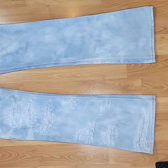 VINTAGE 1970's Orange Tab Levi's Bell Bottom Jeans - Picture 2 of 13